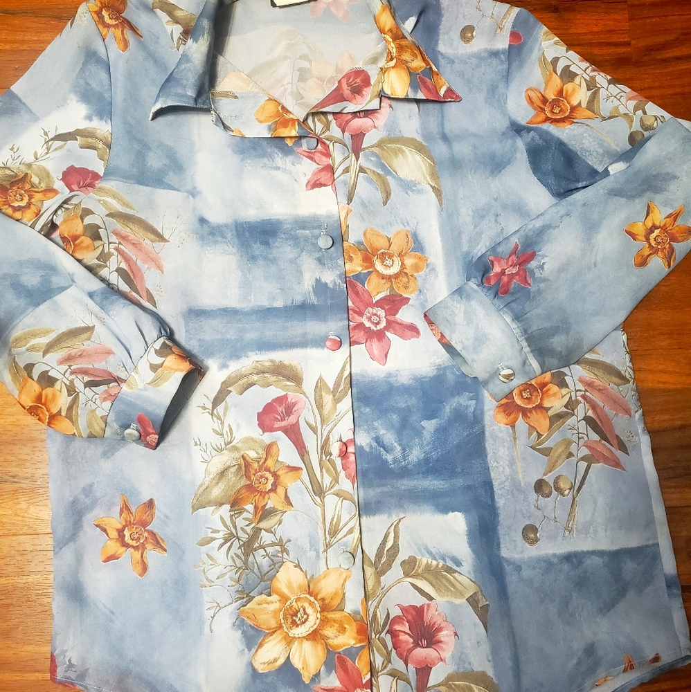 Vintage 80s Hot Stuff button down blouse s…